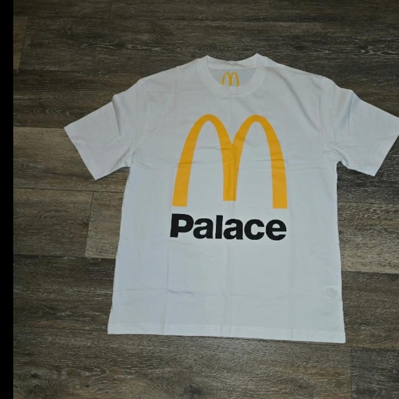 PALACE White Shirt with Yellow Logo - Picture 1 of 3